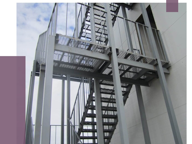 Монтаж пожарных лестниц в Ессентуках от 7750 руб.