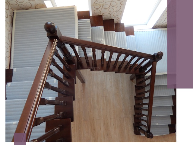 П-образные лестницы под ключ в Ессентуках — изготовление и монтаж