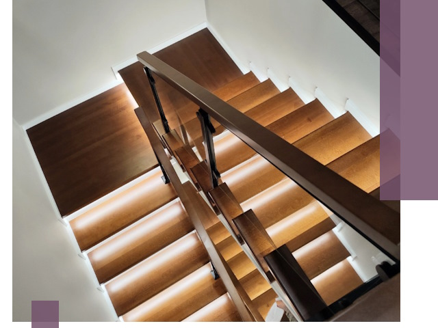 Изготовление П-образных лестниц под ключ в Ессентуках