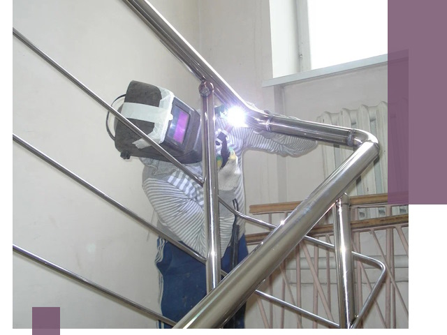 Монтаж перил и ограждений качественно в Ессентуках