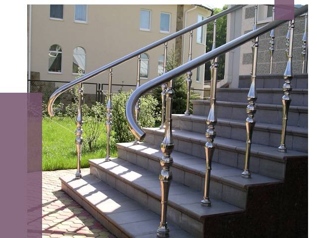 Перила для крыльца в Ессентуках от 10707 руб. — монтаж ПРОЛЁТ-Ссн