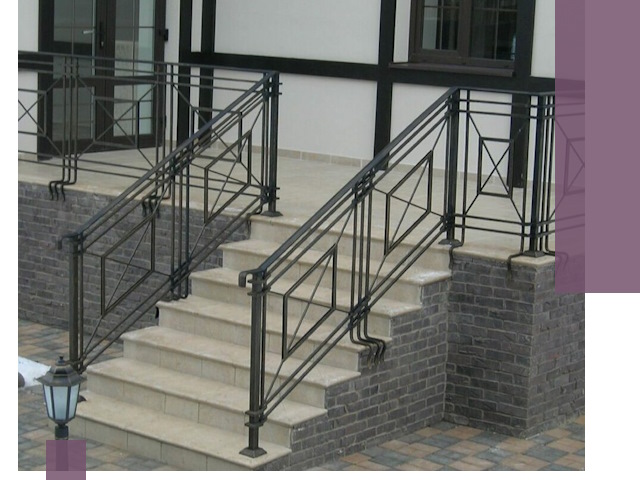 Перила для крыльца в Ессентуках — монтаж, изготовление и установка