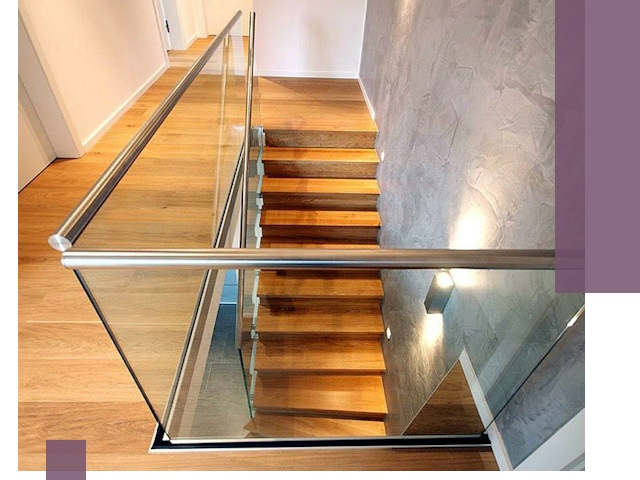 Перила для лестницы в доме — изготовление и монтаж в Ессентуках