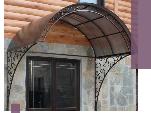 Арочные козырьки под ключ в Ессентуках: изготовление и монтаж
