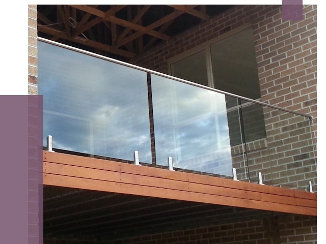 Стеклянные парапеты на крыше и террасе в Ессентуках от 11472 руб. | ПРОЛЁТ-Ссн