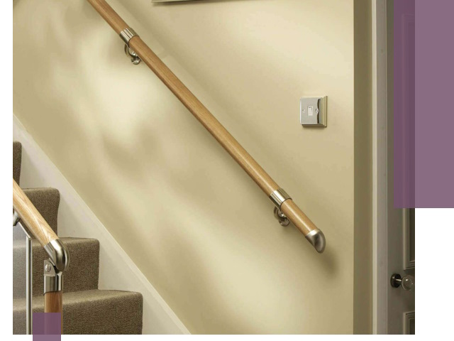 Монтаж пристенных поручней профессионально в Ессентуках