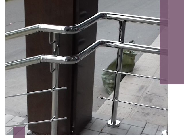 Монтаж поручней из нержавеющей стали в Ессентуках качественно и быстро